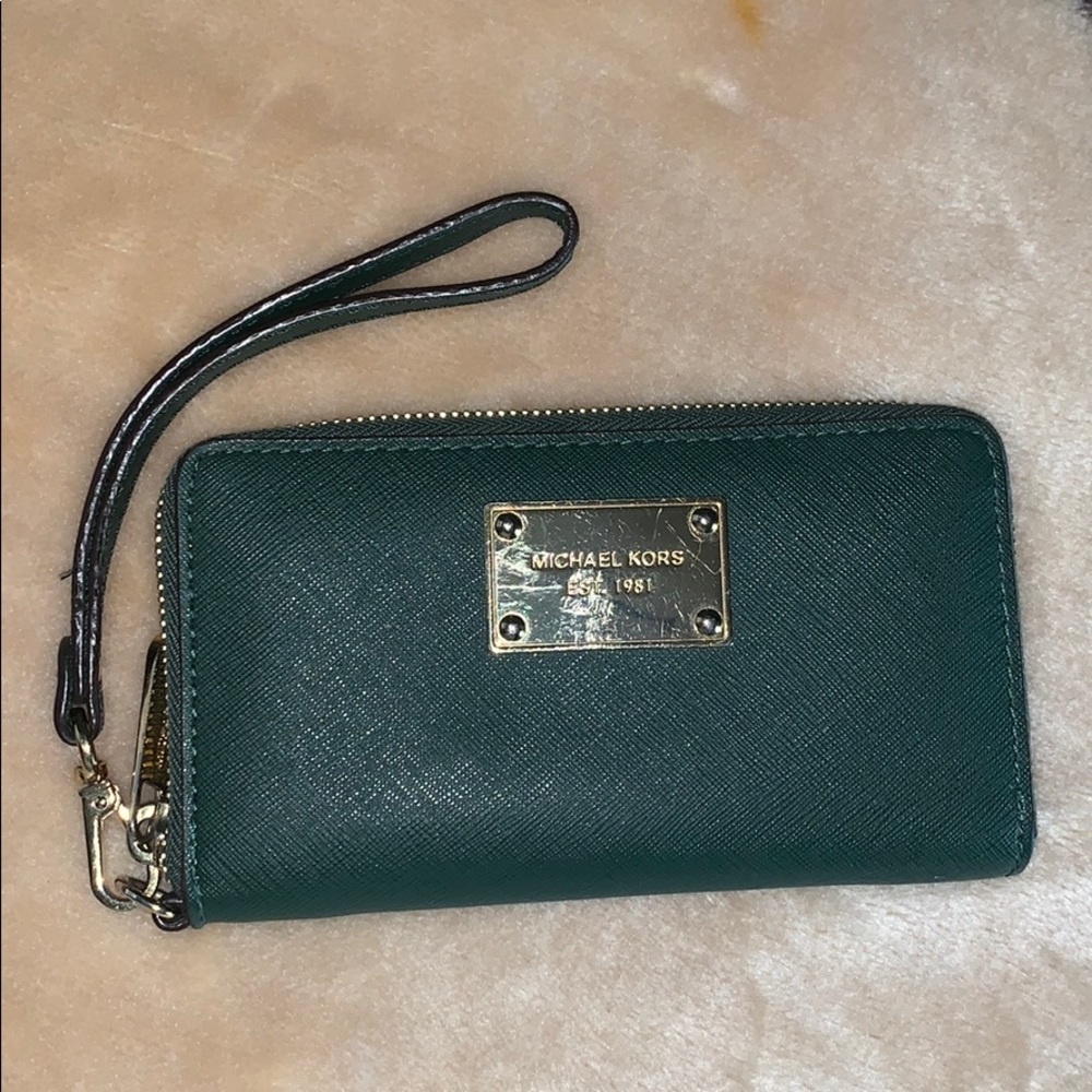 Michael Kors Wristlet